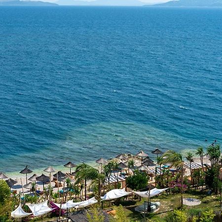 Limani Luxury Apartments Beachfront Sarandë Exterior foto